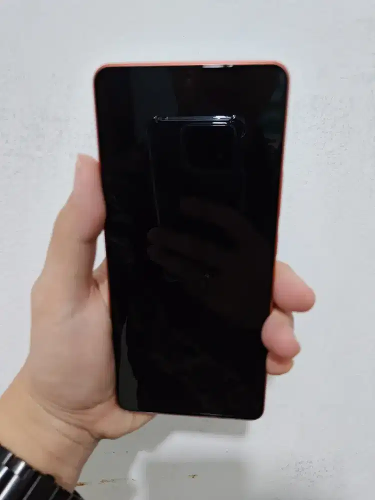 iQOO Neo 10 8/256GB - Fullset Mulus Garansi Resmi On (Layar 144Hz)