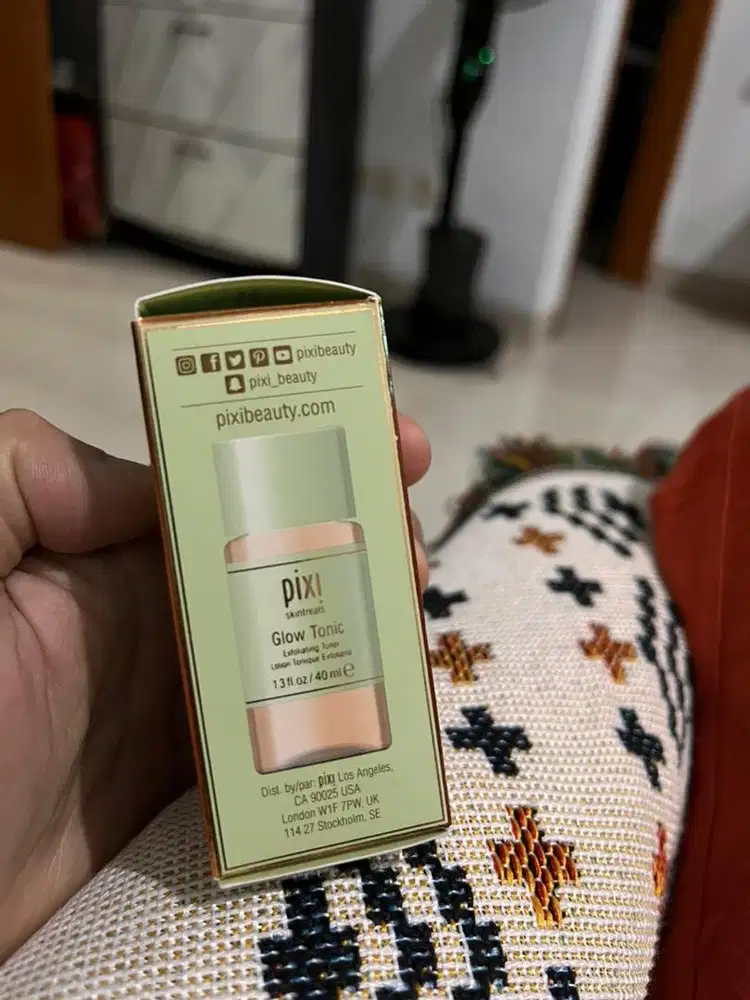 Dijual Pixi Glow Tonic - Kondisi Baru