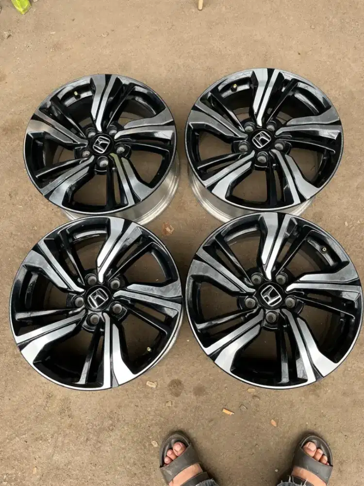 Velg original OEM Honda Civic turbo ring 17 pcd 5x114,3 enkei