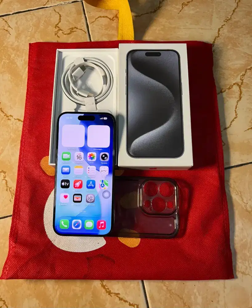 Iphone 15 pro 512 ibox fullset