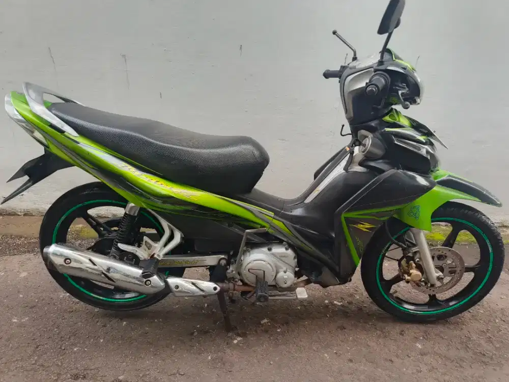 Yamaha Jupiter z 2010 tangan pertama dari baru pajak on std original