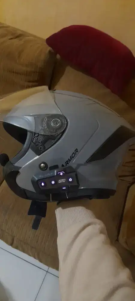 Dijual Cepat Helm JS