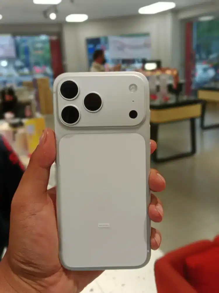 KREDIT IPHONE 17 PRO MAX SILVER TANPA DP