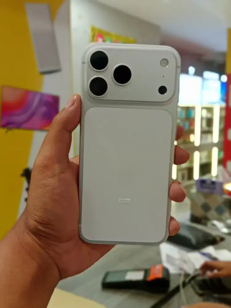 KREDIT IPHONE 17 PRO MAX SILVER TANPA DP