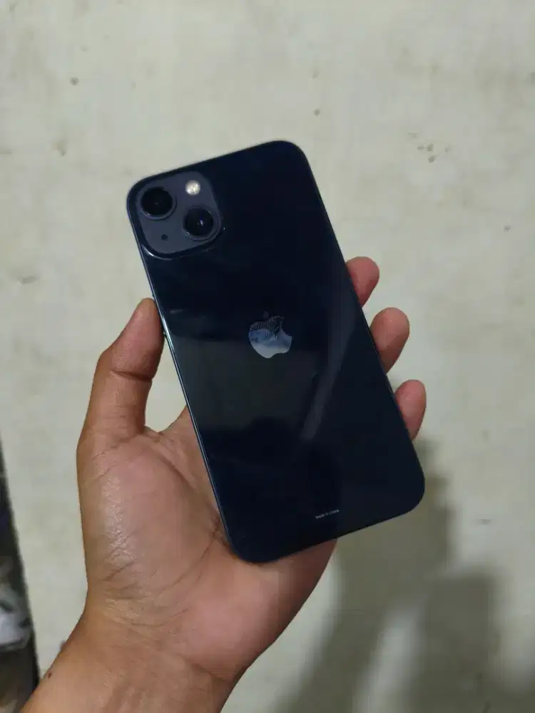 iPhone 13 128 GB iBox