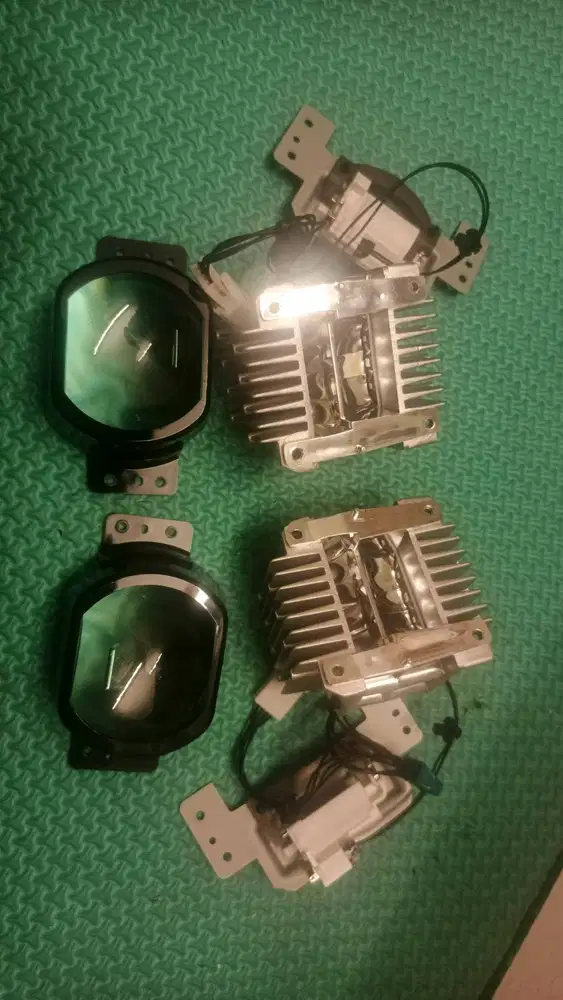 Lampu wuling almaz original copotan