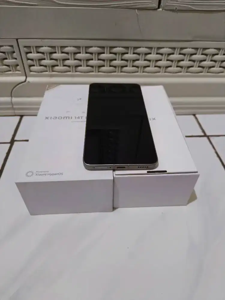 Xiaomi 14t pro 12/512