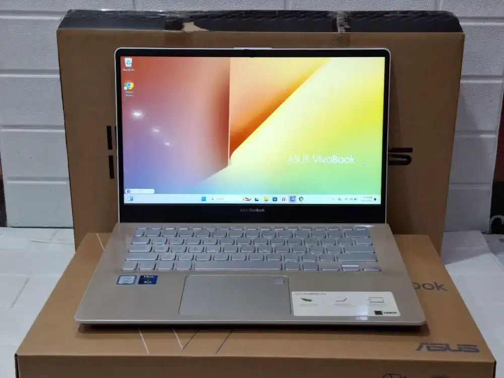 Asus VivoBook S14 X430UA Prosesor Intel Core i3-8130U