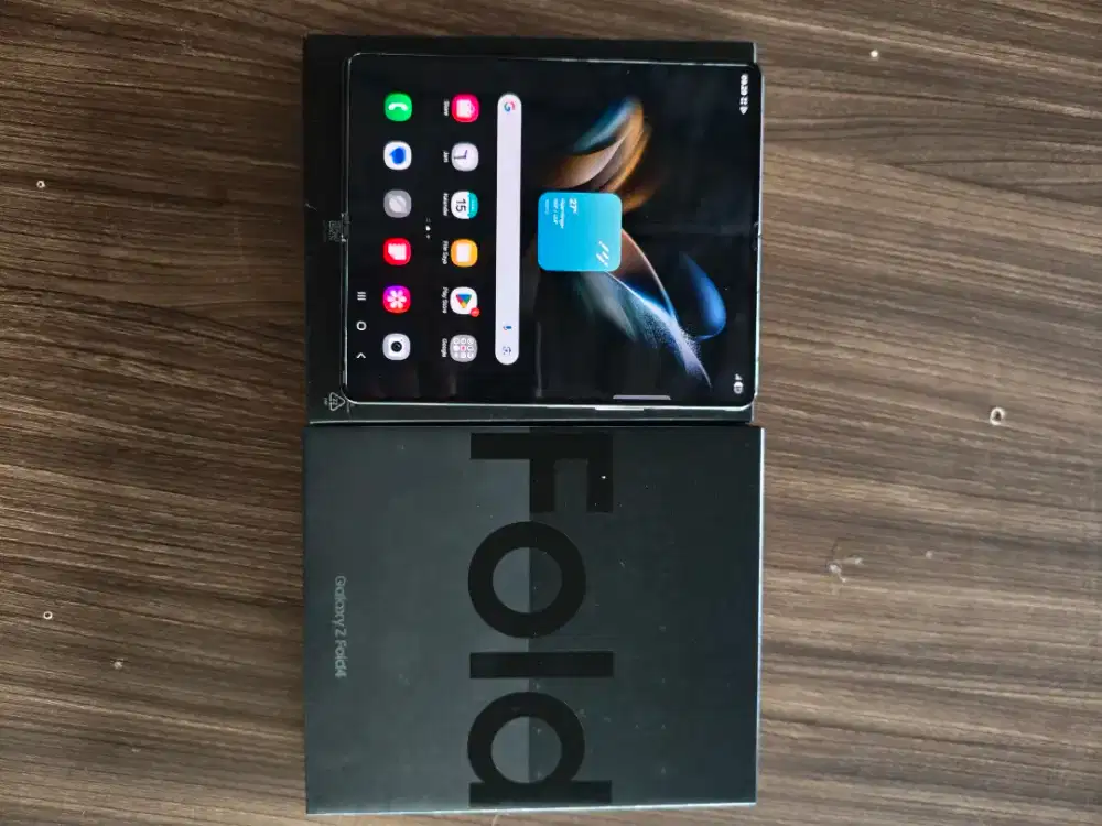 SAMSUNG ZFOLD4 12/256GB