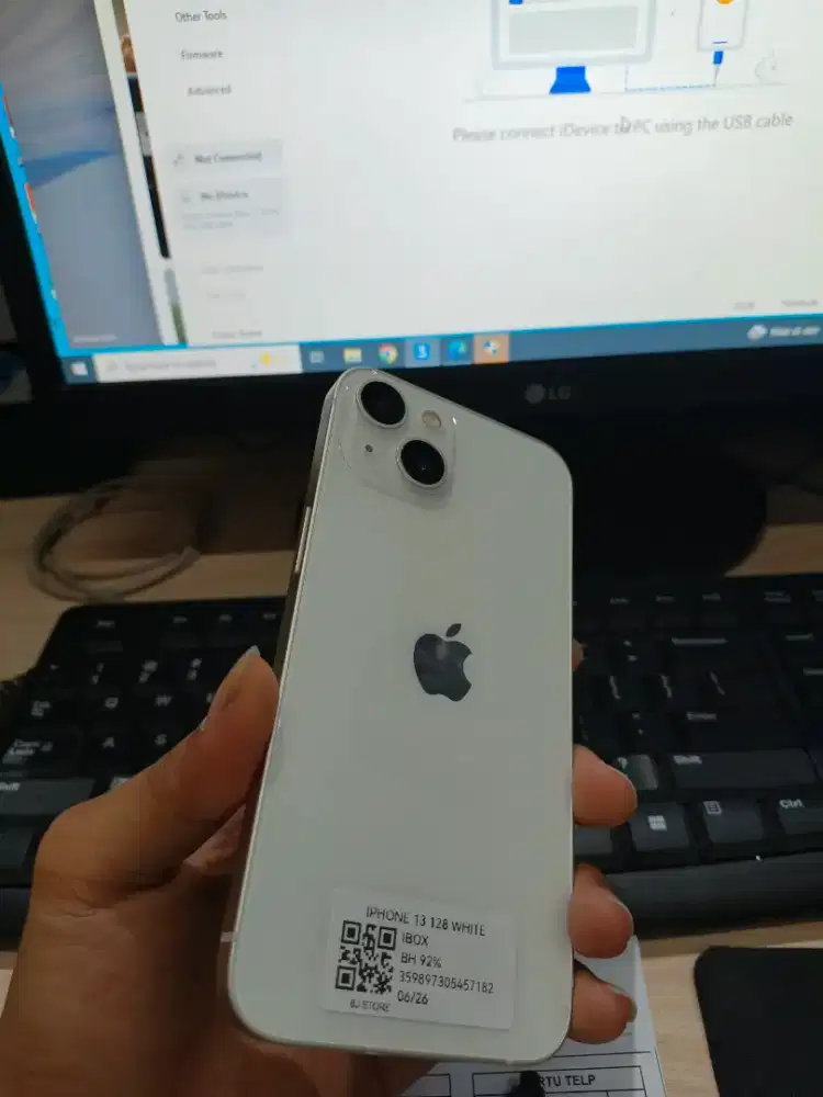 Forsel ip 13 128 white garansi ex iBox mulus no minus