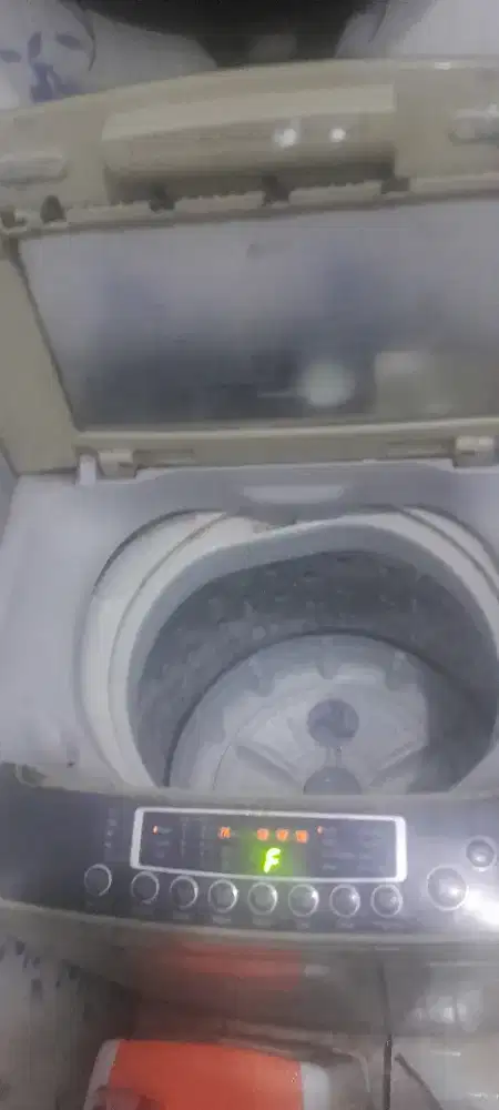 Mesin Cuci LG Bekas