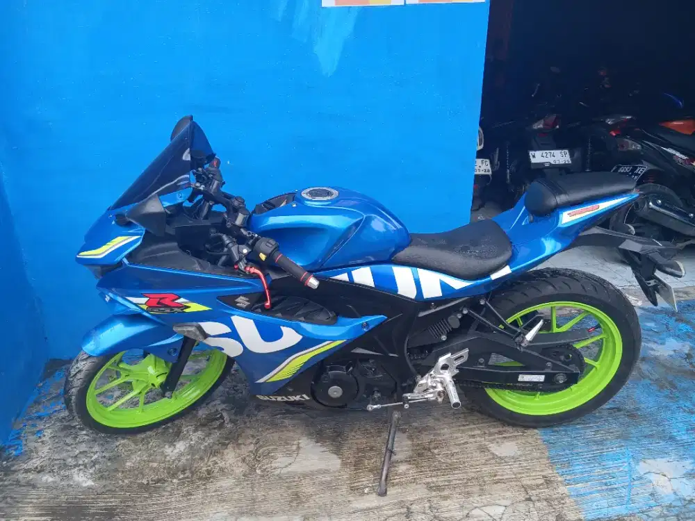 Suzuki gsx 2018 lengkap