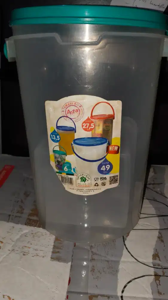 Toples besar/ box es/ rantang piknik