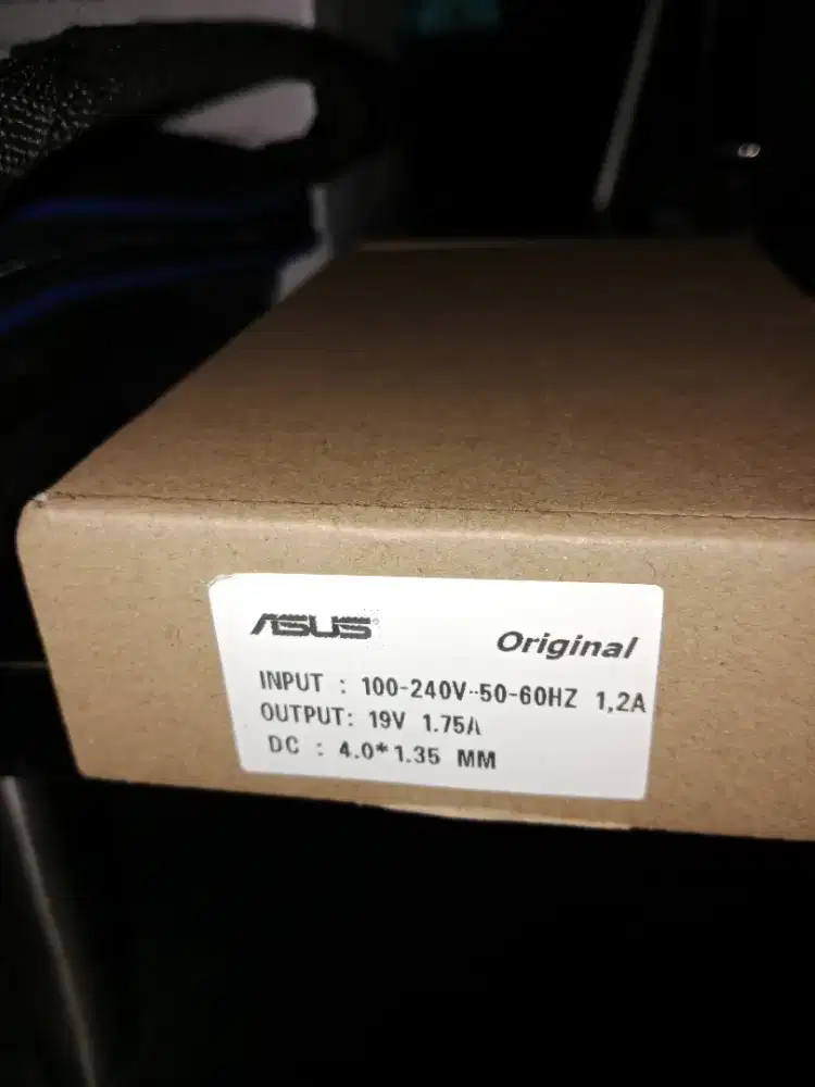Charger asus laptop adaptor