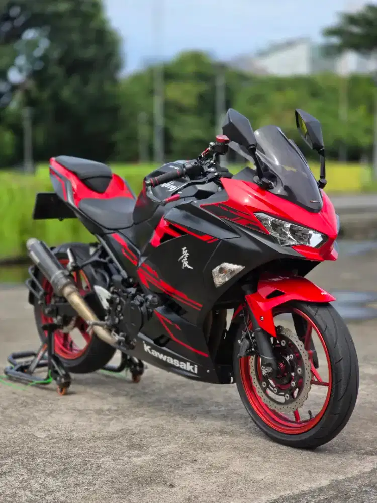 Kawasaki New Ninja 250 FI ABS Merah
