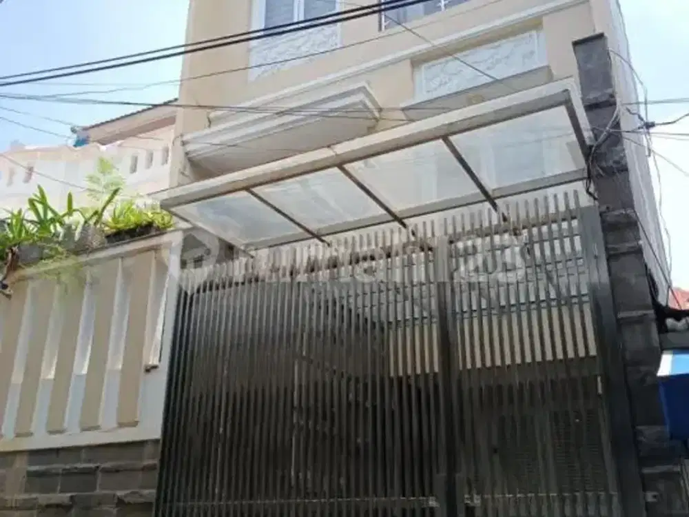 Rumah Minimalis 3,5 Lantai,komplek Sunter Dekat Mal Sunter Jalan Lebar