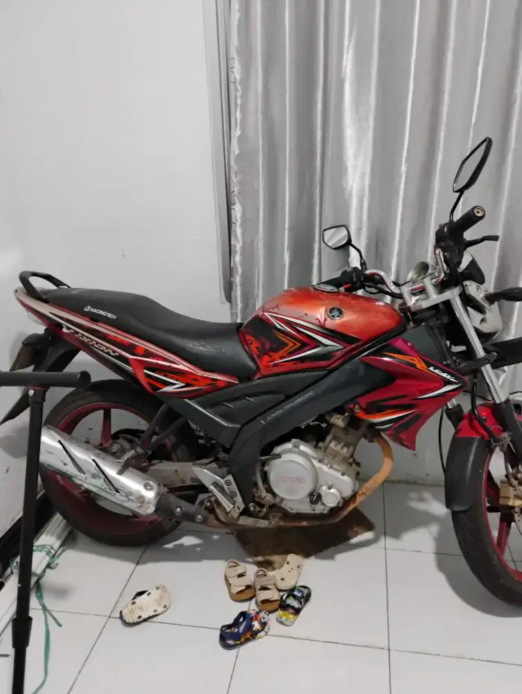 Dijual motor Yamaha Vixion 0ld tahun 2009