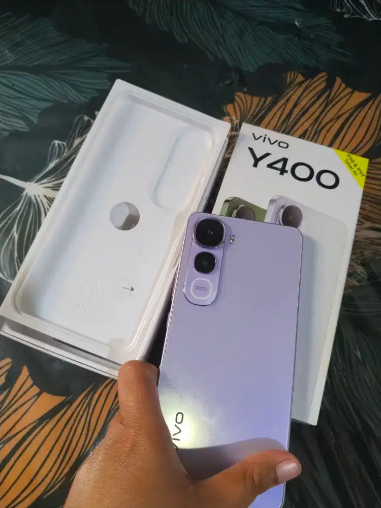 Jual HP vivo Y400 8/256GB