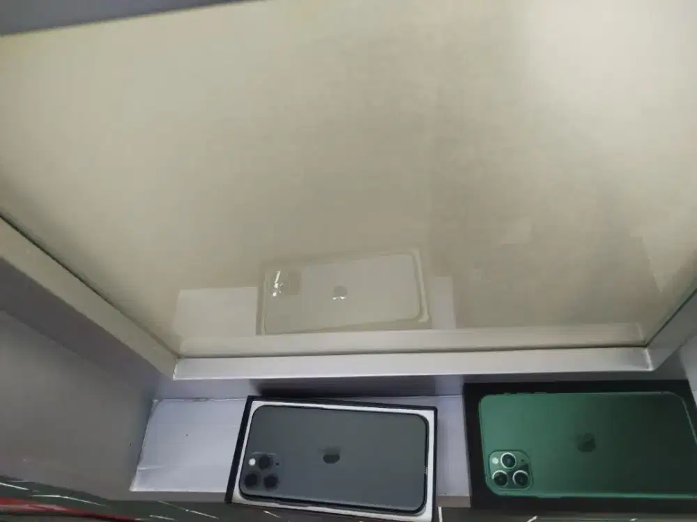 Iphone 11 pro 256gb yok bisa baru