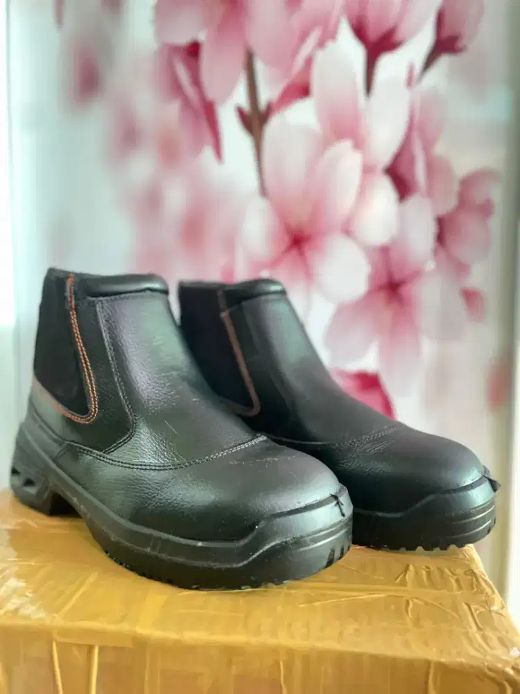 Safety Shoes King