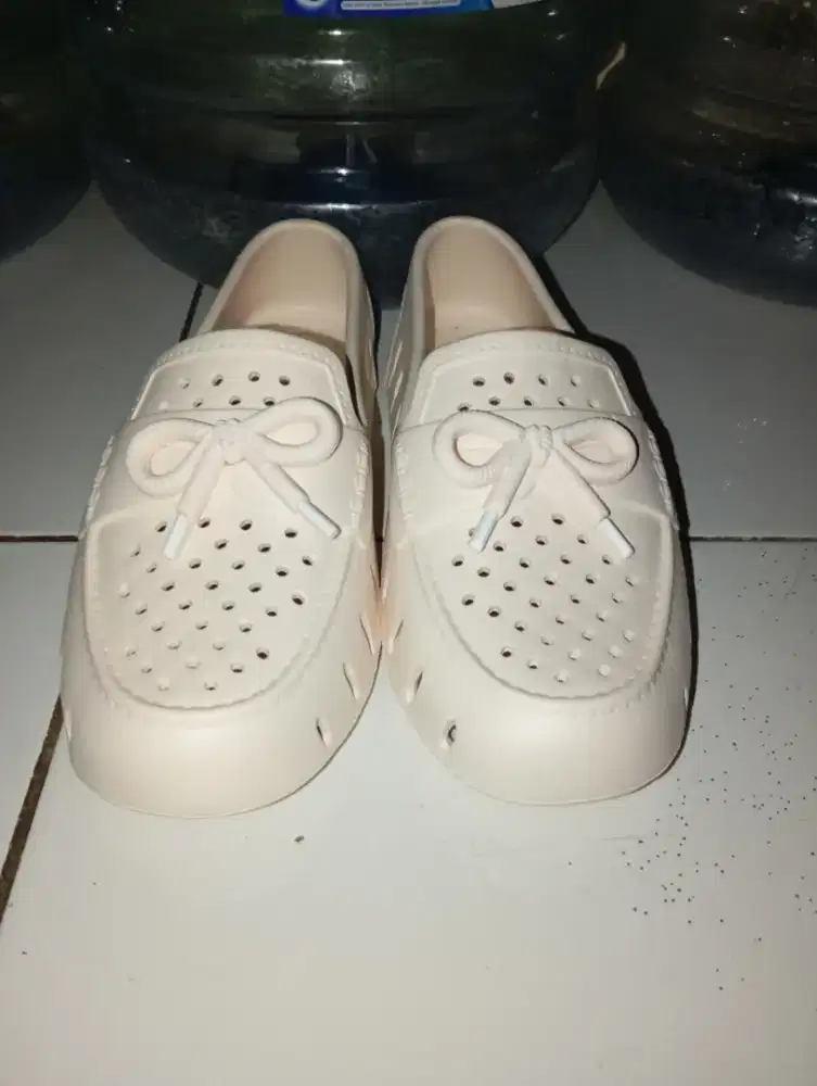 Jual sendal untuk wanita