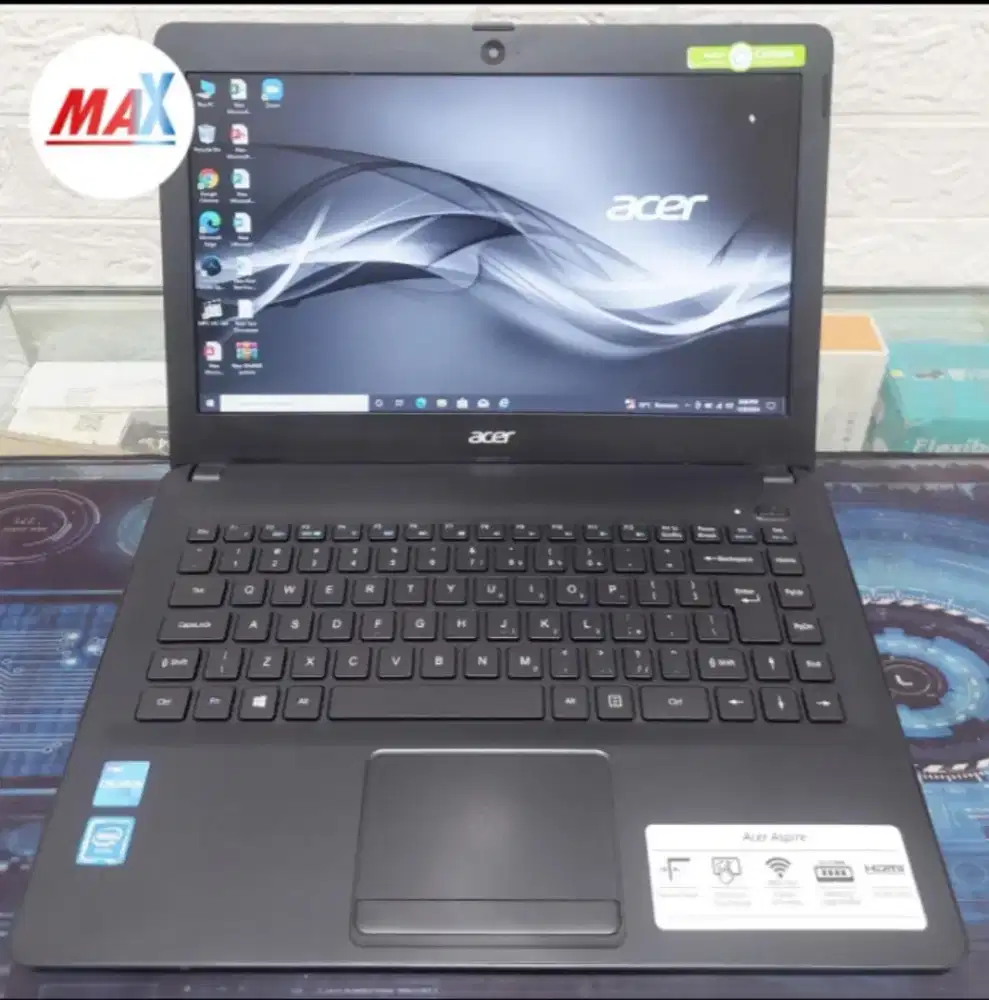 Laptop ACER Z1402