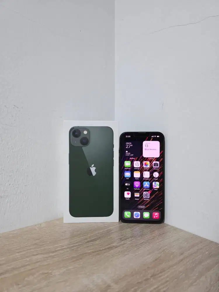 Apple iPhone 13 256GB 256 GB Ex Resmi iBox Red Fullset Perfect