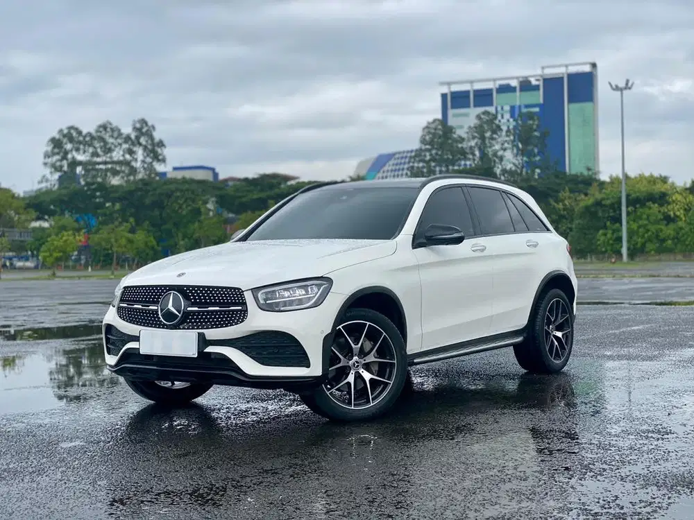 Mercedes Benz GLC200 AMG Facelift Night Edition X253 2022 Putih Mulus