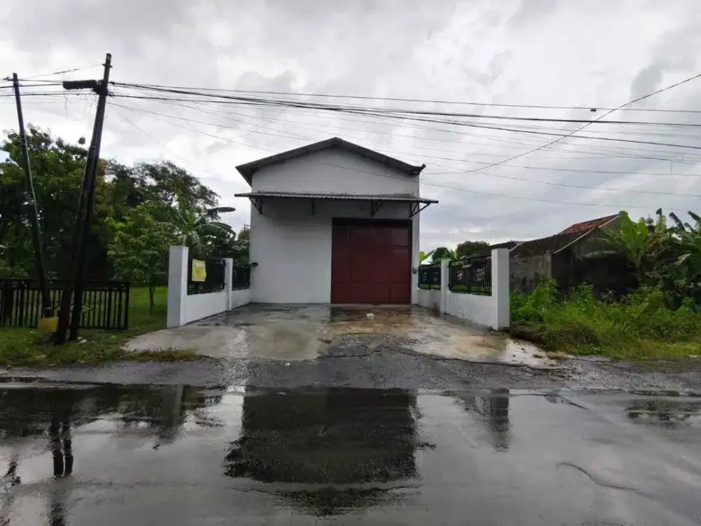 Gudang Strategis Zona Merah Industri