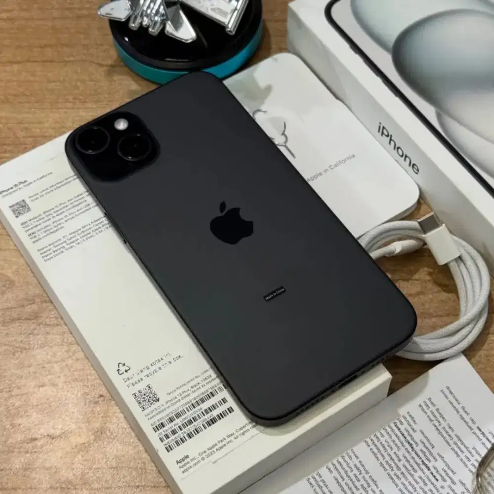 Iphone 15 128gb ibox like new