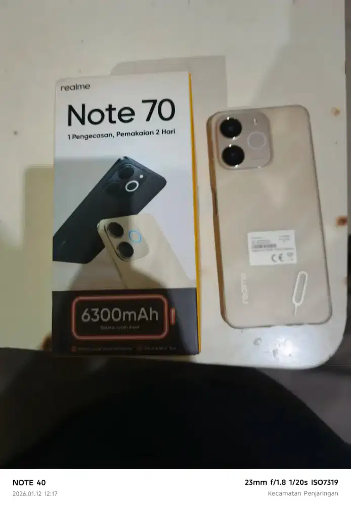 Realmi note 70 ram 4+4 128 warna gold