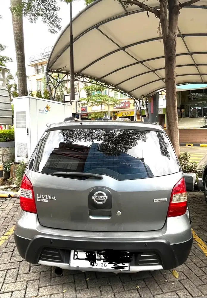 Nissan Livina 2010 Bensin