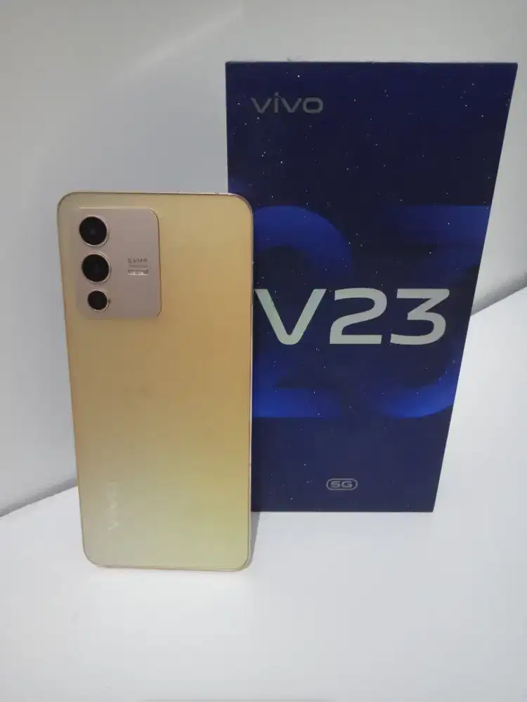 Vivo v23 5G ram 8gb/128gb minus lcd atas retak