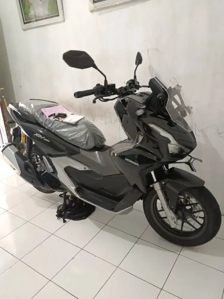 Honda adv 160 CBS 2023