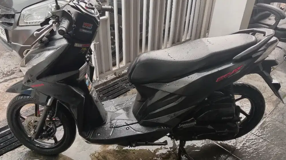 Honda beat hitam 2023