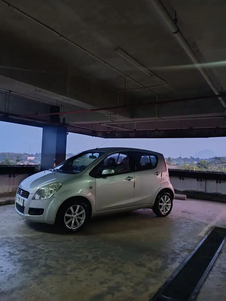 Suzuki Splash 2010 Bensin