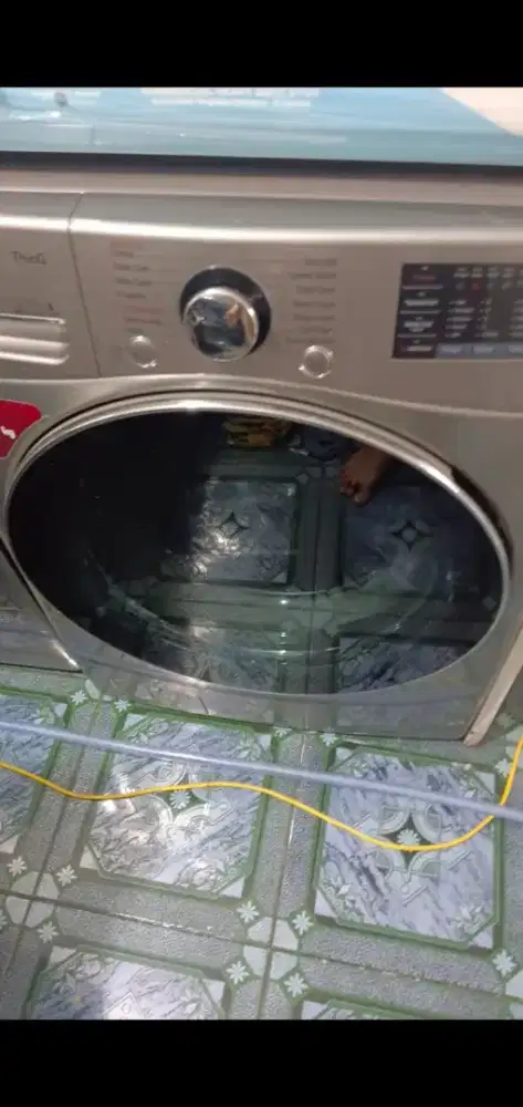 Mesin cuci merk LG kap 20 kg