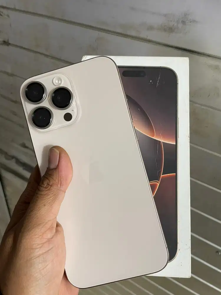 IPhone 16 Pro max 256gb Inter all operator garasni apple 6bln