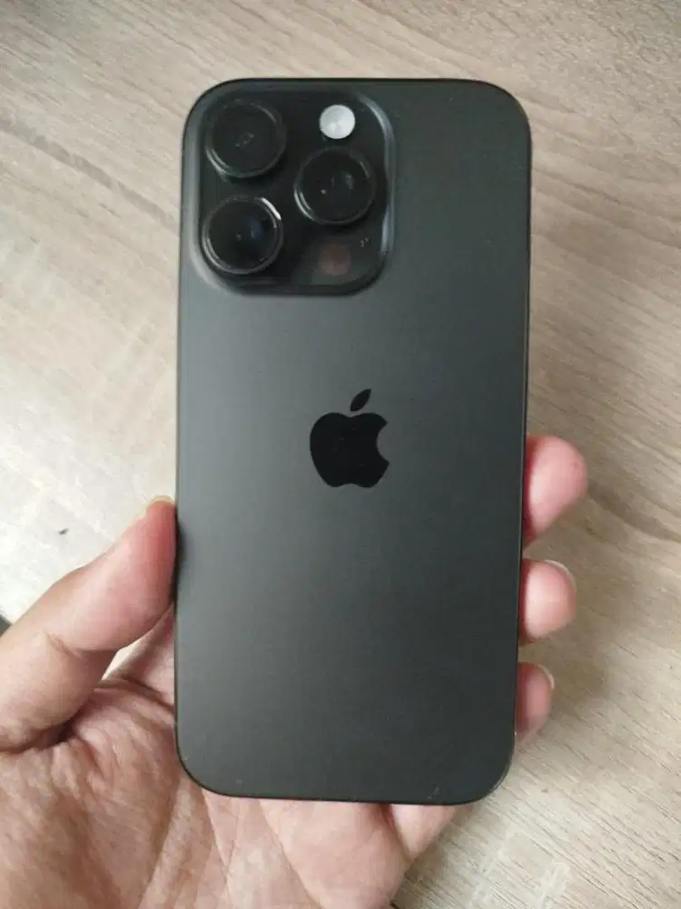 iphone 16 Pro 128GB BH 98% Ex ibox fullset mulus pemakaian Garansi on!