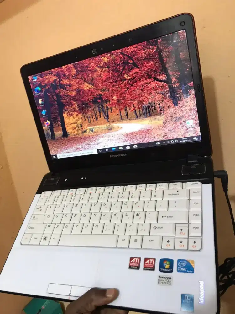 Laptop Lenovo Ideapad Y460 Core I5 Ram 4GB Normalan