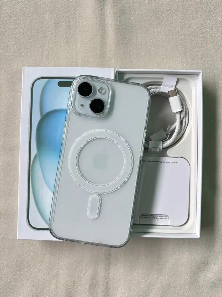 IPHONE 15 128GB - LIKE NEW