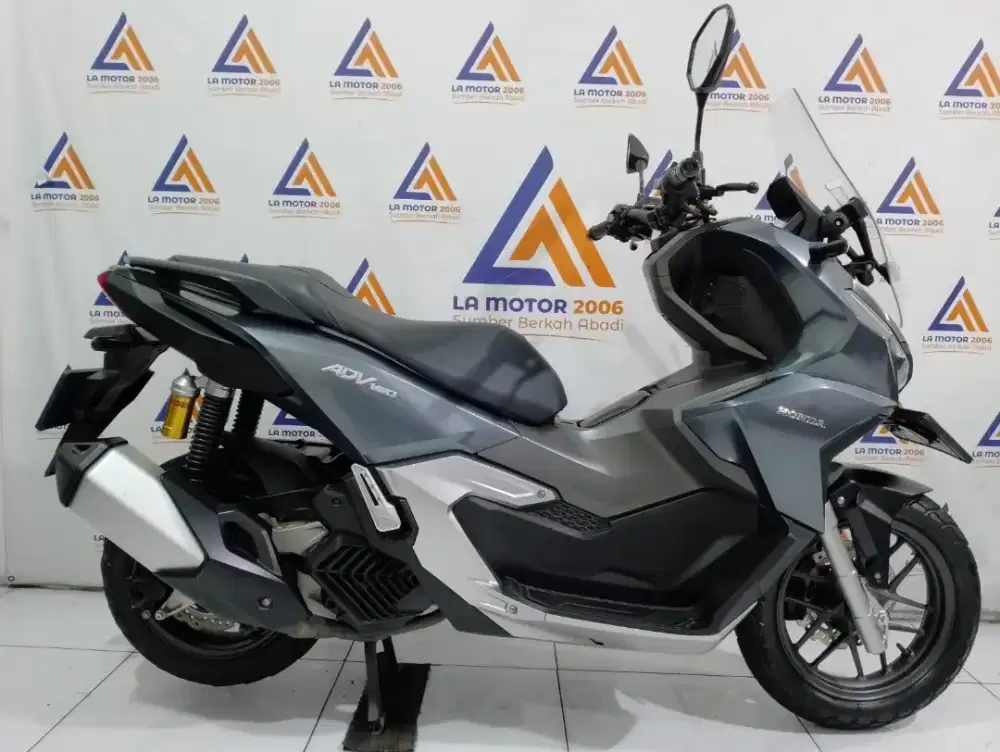 ADV 160 CBS TH 2024 LOW KM 11K CASH/ KREDIT KTP DAERAH BISA TT/ CC 0%
