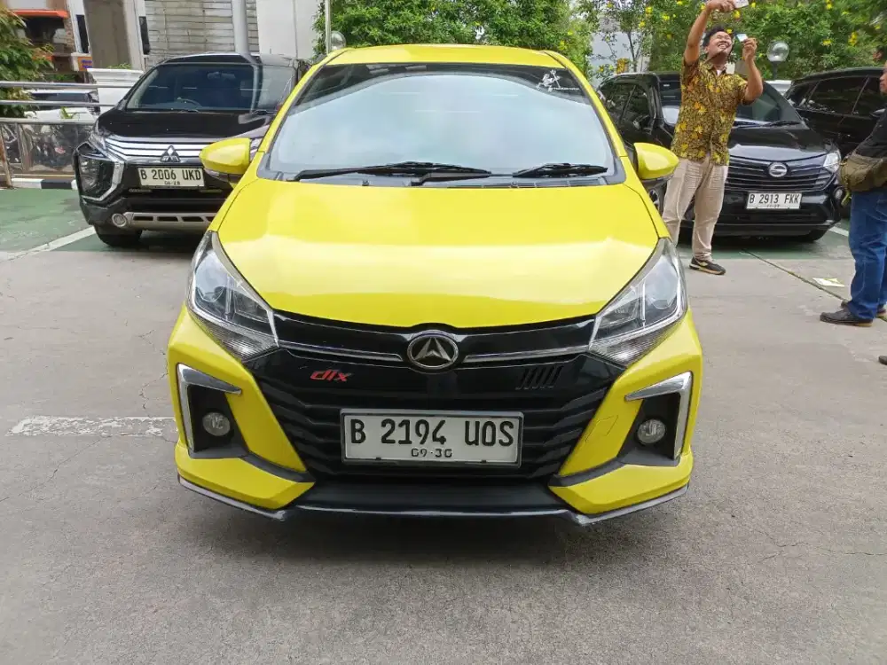 Ayla R Deluxe 2020 Matic kuning 2021 at antik 2022 bagus terawat top
