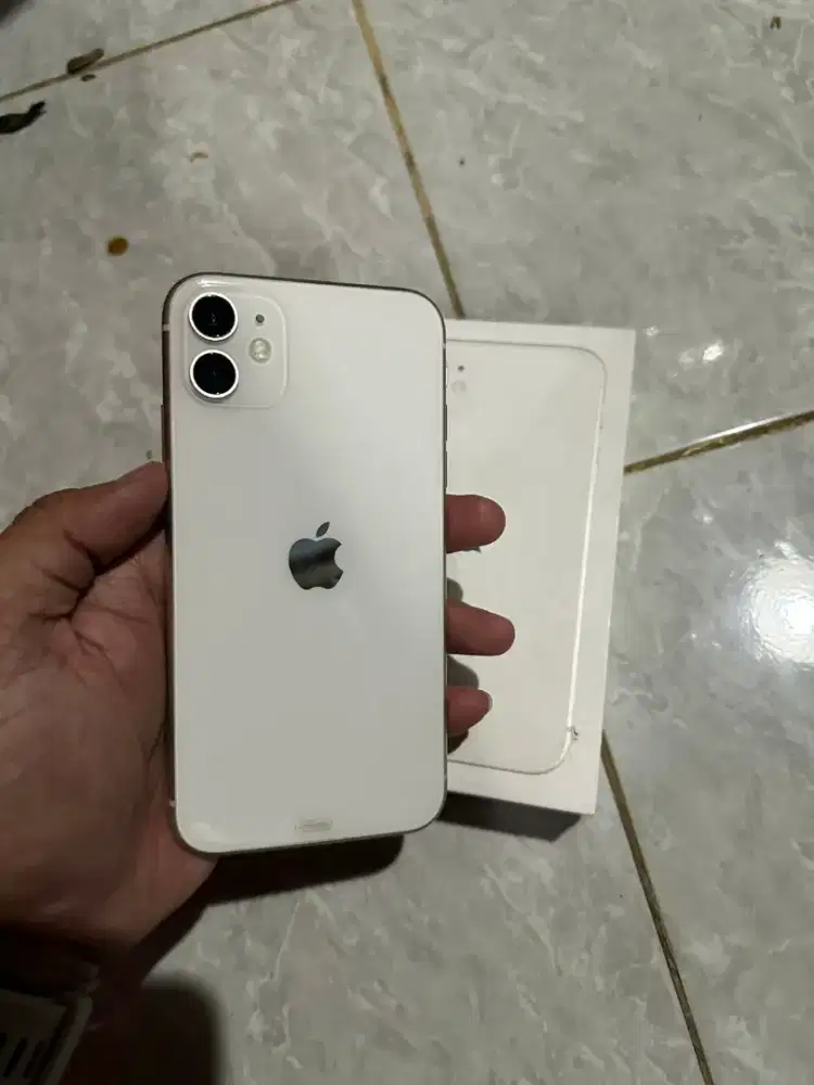 iPhone 11 64gb Blibli Bh 76%