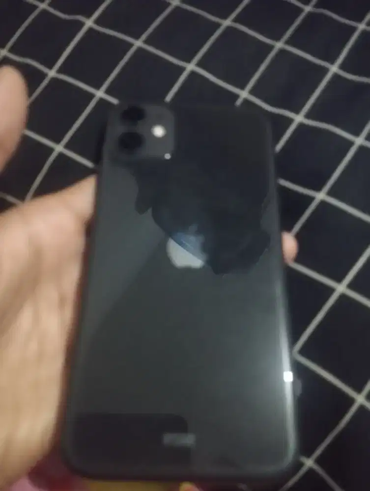 Dijual iphone 11 ibox