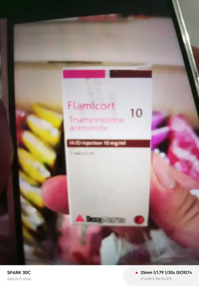 Cairan injeksi keloid flamicort