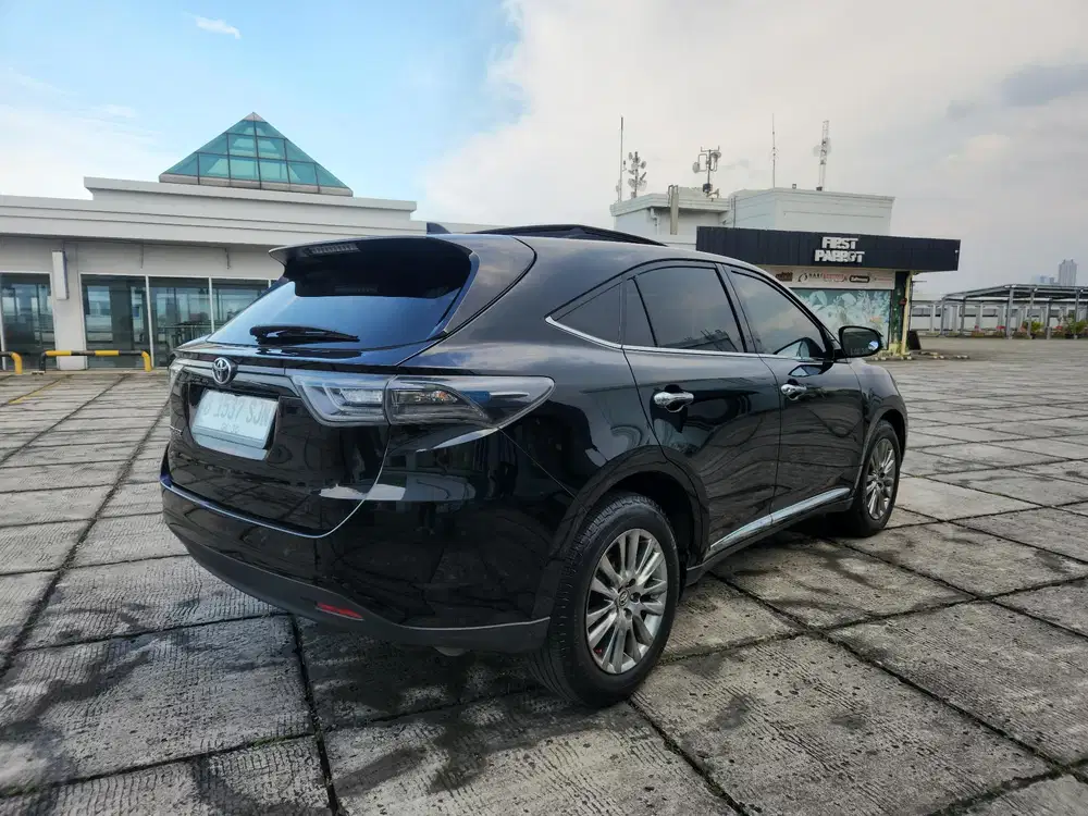 Toyota Harrier 2014 Bensin