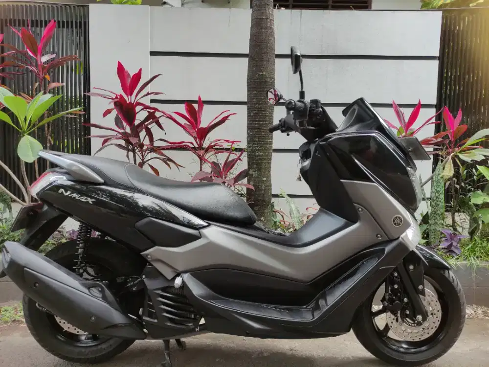 Simpanan low km nmax old non abs super mulus persis baru no minus