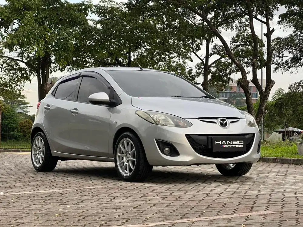 [KM LOW] Mazda 2 V AT Matic 2013 Silver HARGA MURAH NEGO