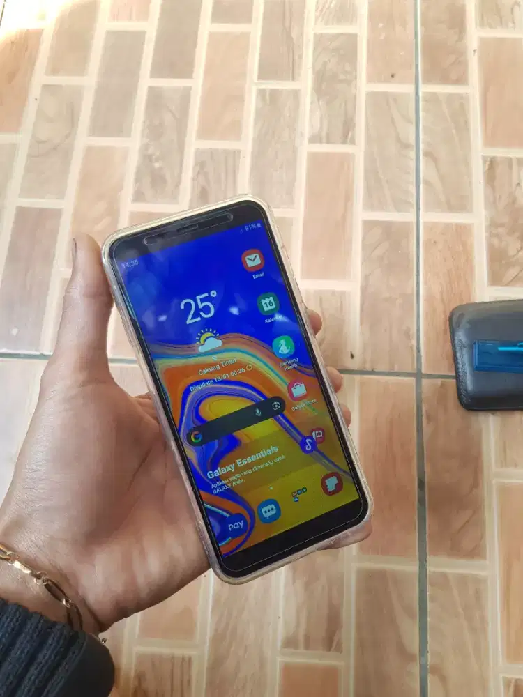 samsung galaxy j4+ plus